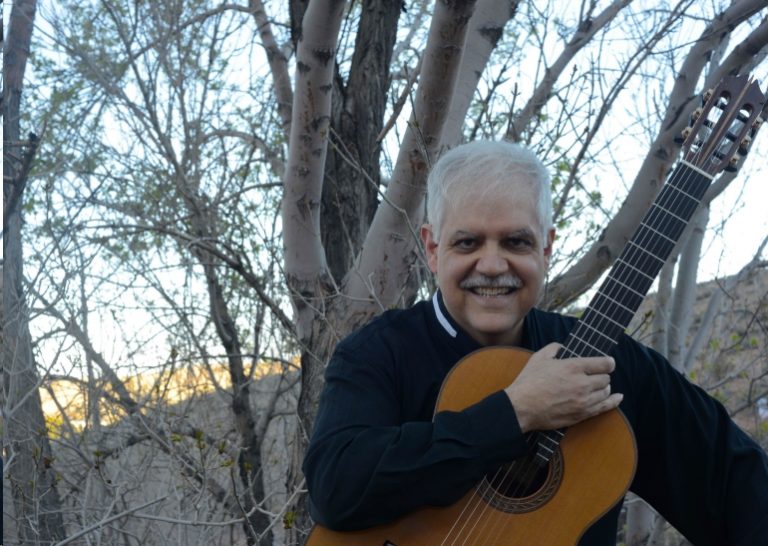 cobo-guitar