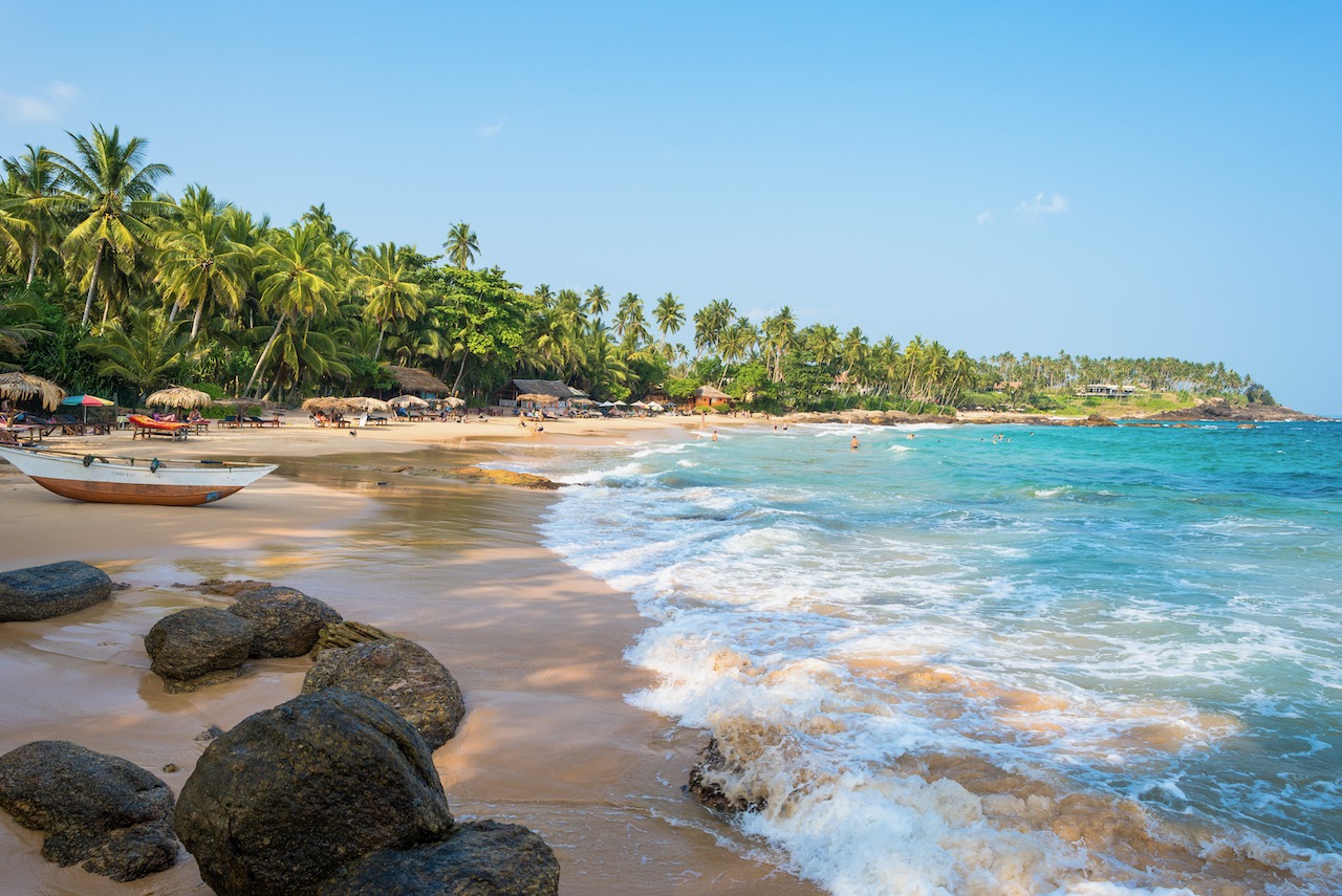 the-goyambokka-beach-in-tangalle-in-the-southern-province-of-sri-lanka.-the-coastal-town-has-a-majestic-bay-and-the-most-beautiful-beaches-in-the-south-and-south-east